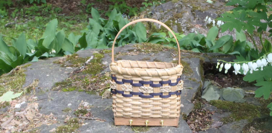 Key and Mail Basket